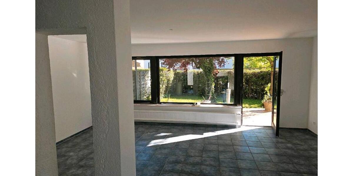 Reihenhaus Massenbachhausen - 3 Zimmer, 120 m&sup2;, 1.400&euro; | Angebot:26401960