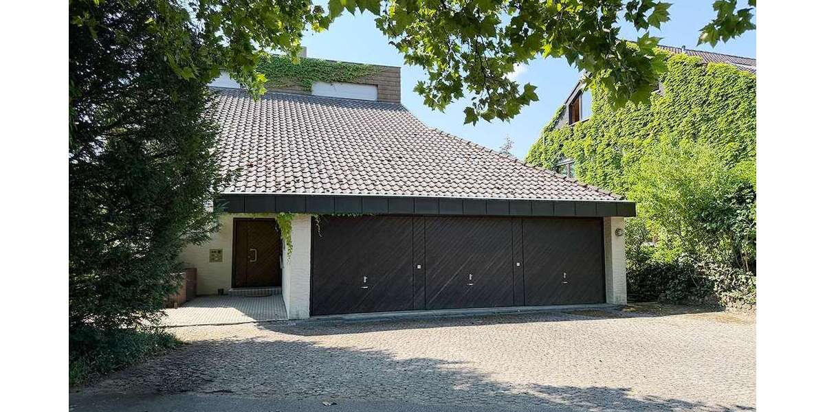 Einfamilienhaus Backnang - 7.5 Zimmer, 190 m&sup2;, 675.000&euro; | Angebot:27112414