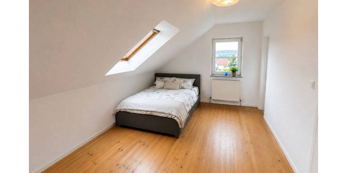 Doppelhaushälfte Sinsheim - 5 Zimmer, 146 m&sup2;, 449.000&euro; | Angebot:26834003