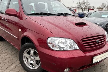 Kia Carnival 226.000 km 2.990 € Forchtenberg 74670