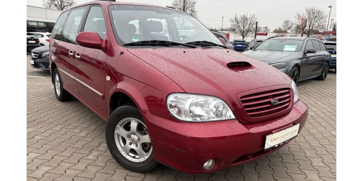 Kia Carnival 226.000 km 2.990 € Forchtenberg 74670