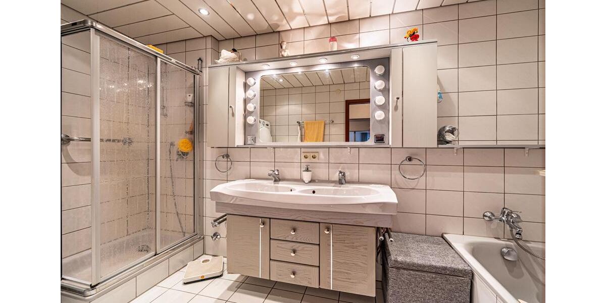 Terrassenwohnung Bad Friedrichshall - 3 Zimmer, 89 m&sup2;, 1.550&euro; | Angebot:26164659