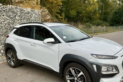 Hyundai KONA 110.000 km 10.600 € Ludwigsburg 71638