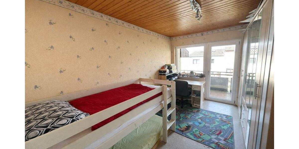 Reihenendhaus Sinsheim - 4 Zimmer, 110 m&sup2;, 329.000&euro; | Angebot:25693255