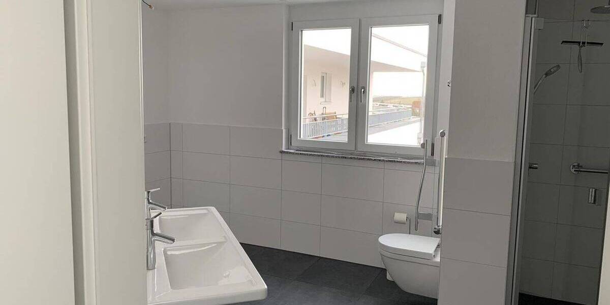 Etagenwohnung Marbach Rielingshausen - 3 Zimmer, 110 m&sup2;, 1.350&euro; | Angebot:26875793