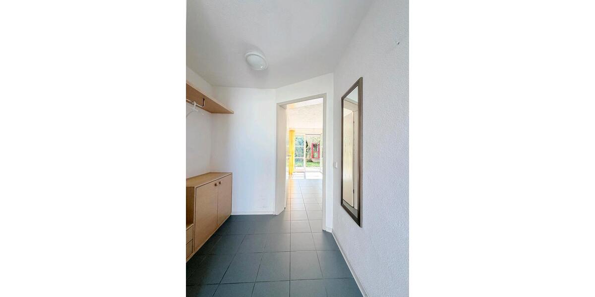 Etagenwohnung Kirchheim am Neckar - 4 Zimmer, 76 m&sup2;, 990&euro; | Angebot:26341195