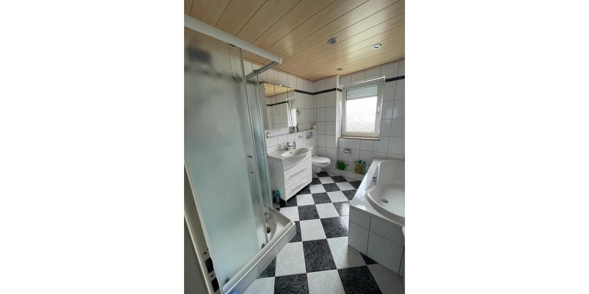 Reihenhaus Neckarsulm - 4.5 Zimmer, 123 m&sup2;, 385.000&euro; | Angebot:26621230