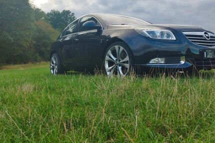 Opel Insignia 125.000 km 5.750 &euro; Sternenfels 75447