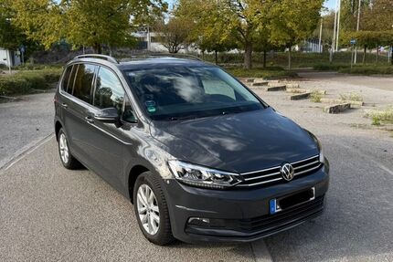 VW Touran 58.000 km 25.900 &euro; Oberstenfeld 71720