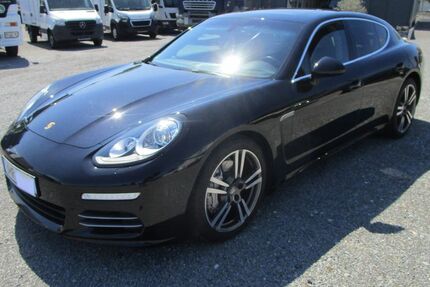 Porsche Panamera 64.000 km 43.500 € Öhringen 74613