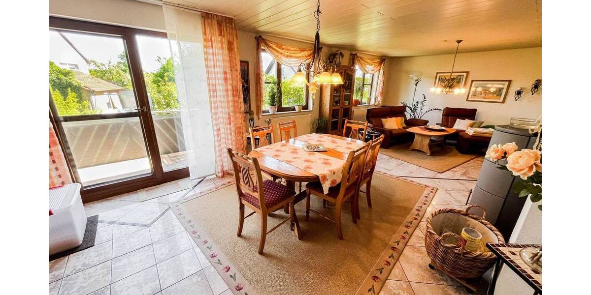 Etagenwohnung Pfedelbach-Heuberg Heuberg - 3 Zimmer, 93 m&sup2;, 290.000&euro; | Angebot:26570337