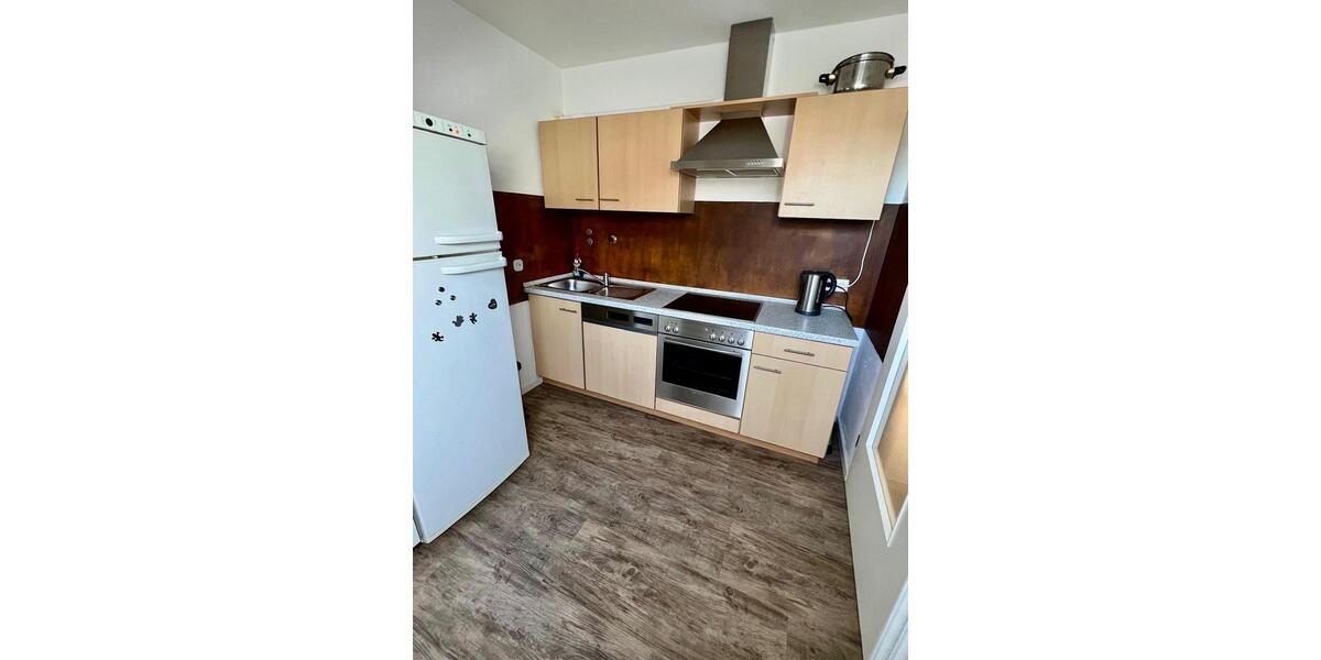 Dachgeschoßwohnung Eberstadt - 2.5 Zimmer, 75 m&sup2;, 1.200&euro; | Angebot:26326753