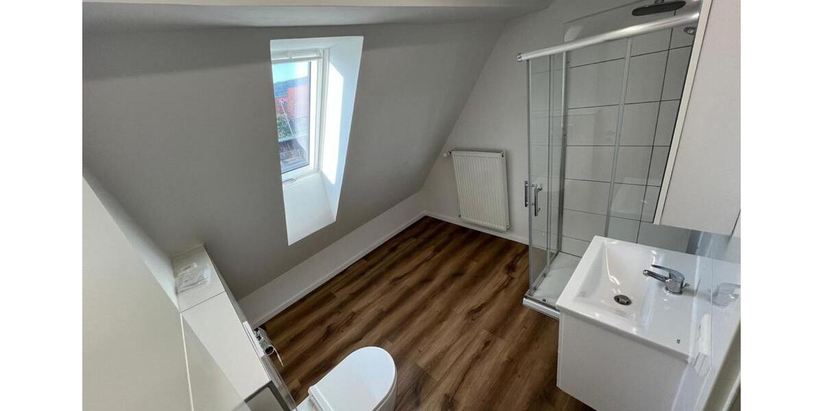 Einfamilienhaus Pfaffenhofen - 6 Zimmer, 200 m&sup2;, 1.750&euro; | Angebot:24700311