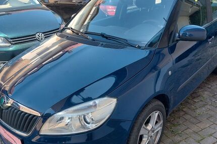Skoda Fabia 298.000 km 1.799 &euro; Obersulm-Affaltrach 74182