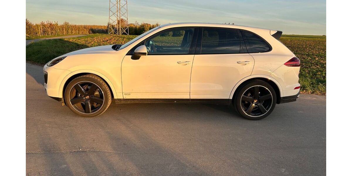 Porsche Cayenne 139.500 km 42.500 € Murr 71711