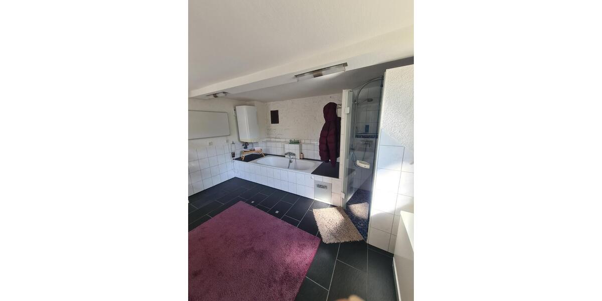 Einfamilienhaus Zaberfeld - 4.5 Zimmer, 215 m&sup2;, 1.500&euro; | Angebot:24213341