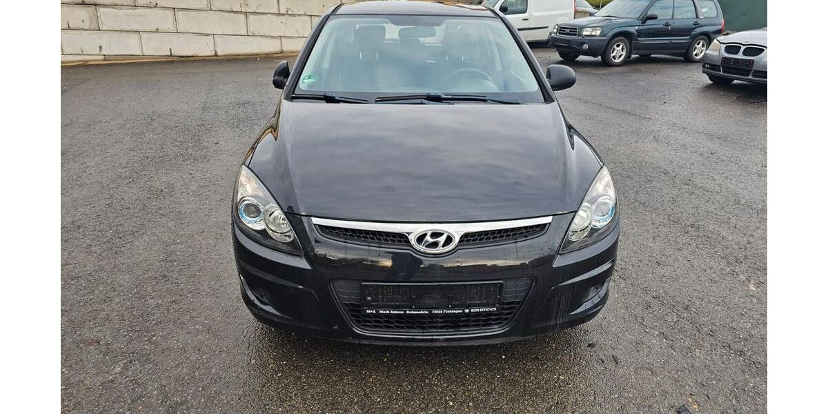 Hyundai i30 207.000 km 2.550 &euro; Kürnbach 75057