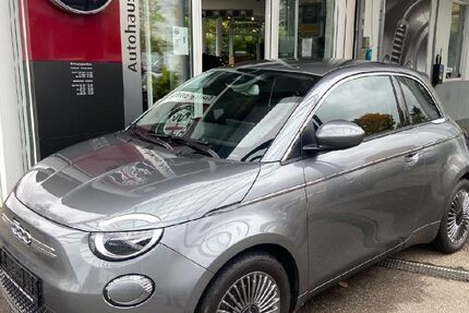 Fiat 500e 6.679 km 19.990 &euro; Asperg 71679