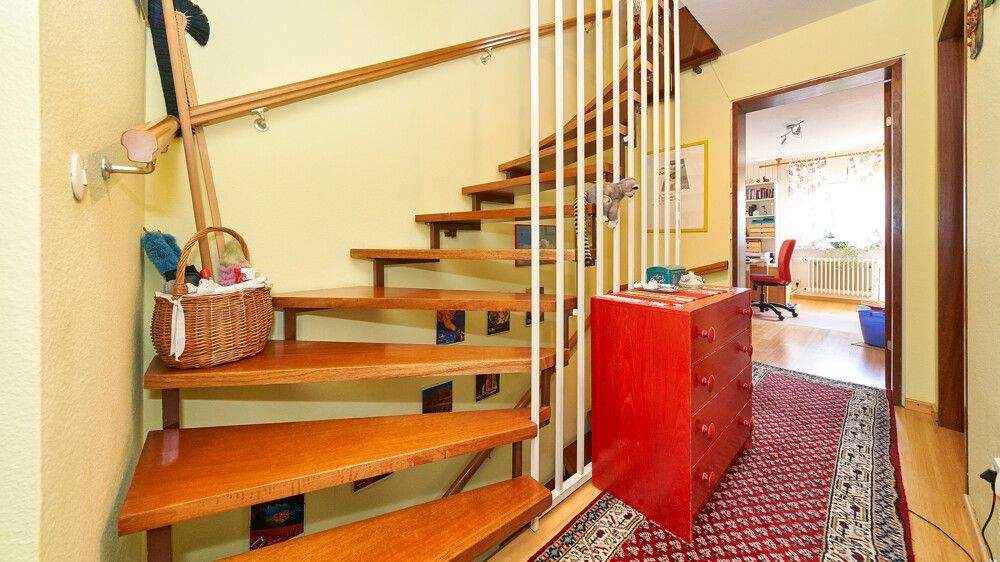 Reihenmittelhaus Freiberg am Neckar / Beihingen Beihingen - 5 Zimmer, 115 m&sup2;, 529.000&euro; | Angebot:25940111