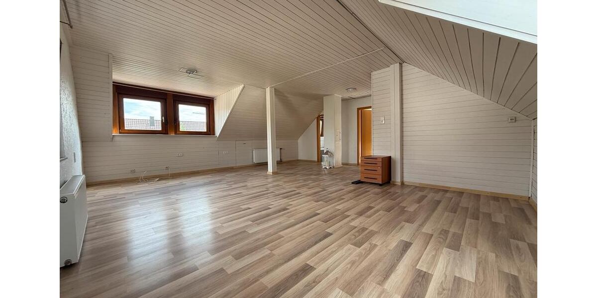 Dachgeschoßwohnung Bietigheim-Bissingen Bissingen - 1 Zimmer, 53 m&sup2;, 850&euro; | Angebot:25350394