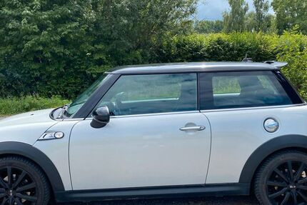 Mini Cooper SD 210.000 km 6.500 € Bönnigheim 74357