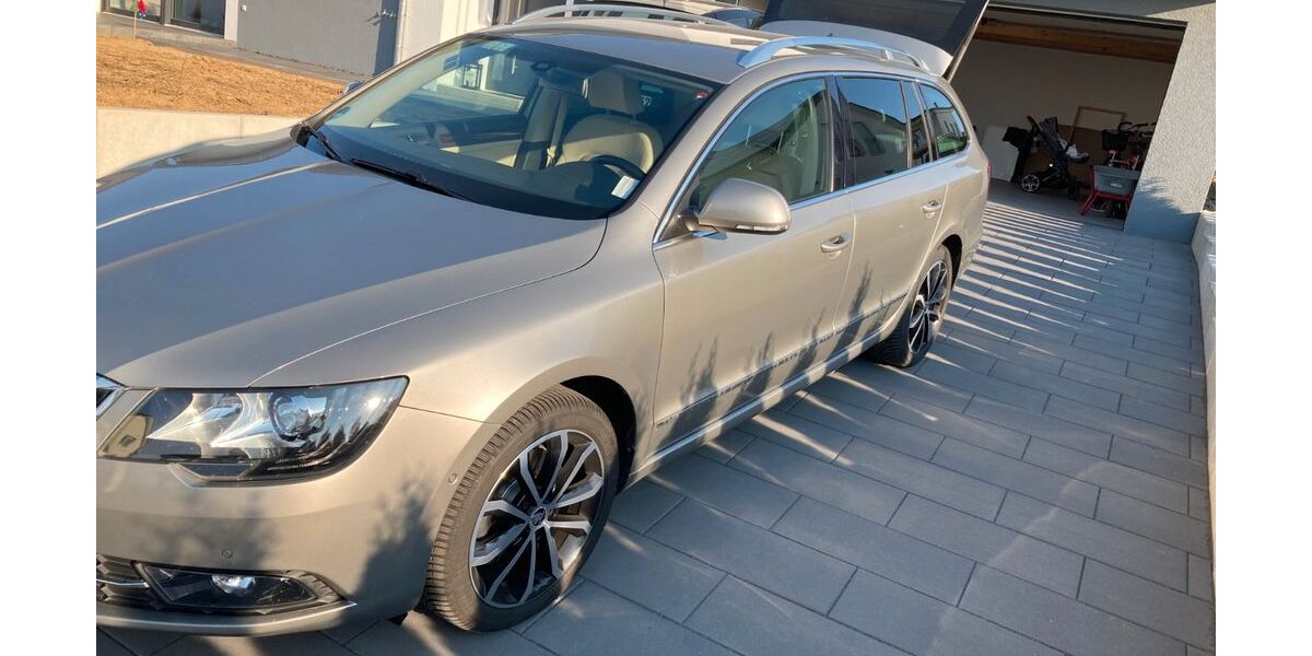 Skoda Superb 201.000 km 8.800 &euro; Neuenstein 74632