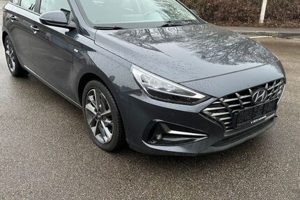 Hyundai i30 145.000 km 16.100 &euro; Möglingen/Ludwigsburg 71696