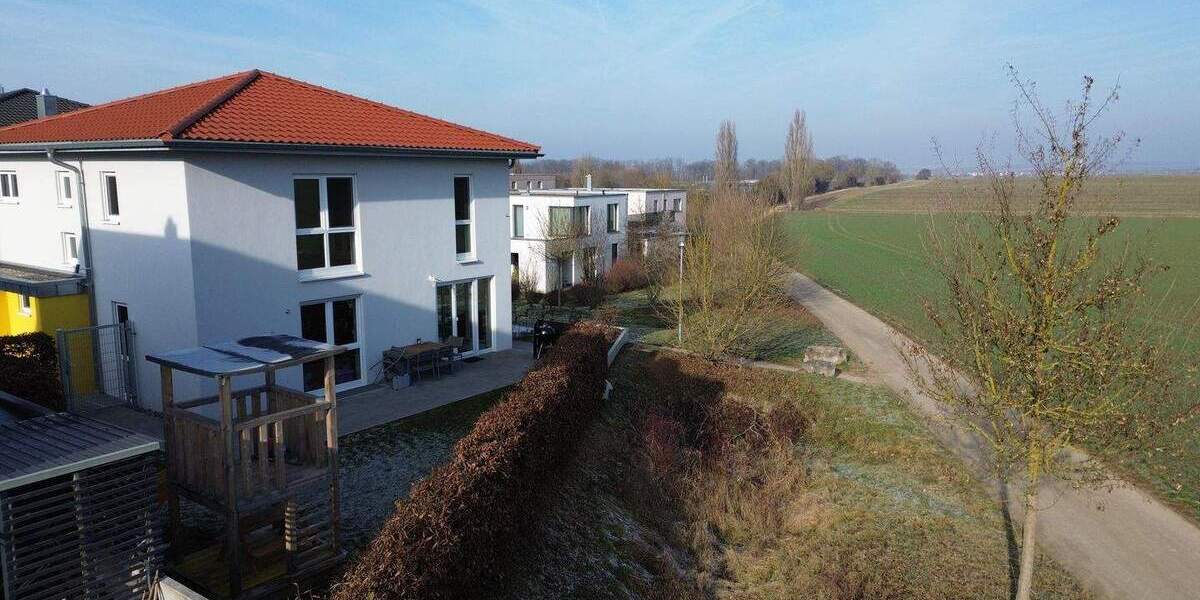 Einfamilienhaus Neckarsulm Amorbach - 5 Zimmer, 210 m&sup2;, 990.000&euro; | Angebot:25050963