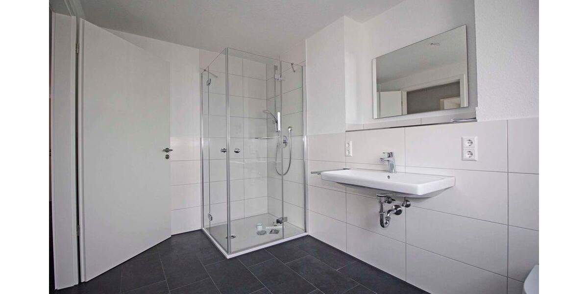 Ruhige Lage | Komfort pur | mit EBK & TG-Stellplatz 2 zimmer