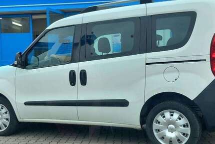 Opel Combo 122.000 km 6.500 &euro; Kirchheim am Neckar 74366
