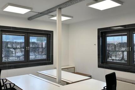 Möblierte - abgeschlossene -Büroeinheit, bis 6 Personen zimmer