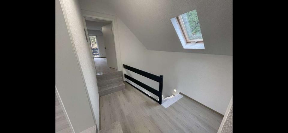 Einfamilienhaus Sinsheim - 5 Zimmer, 135 m&sup2;, 349.000&euro; | Angebot:25172329