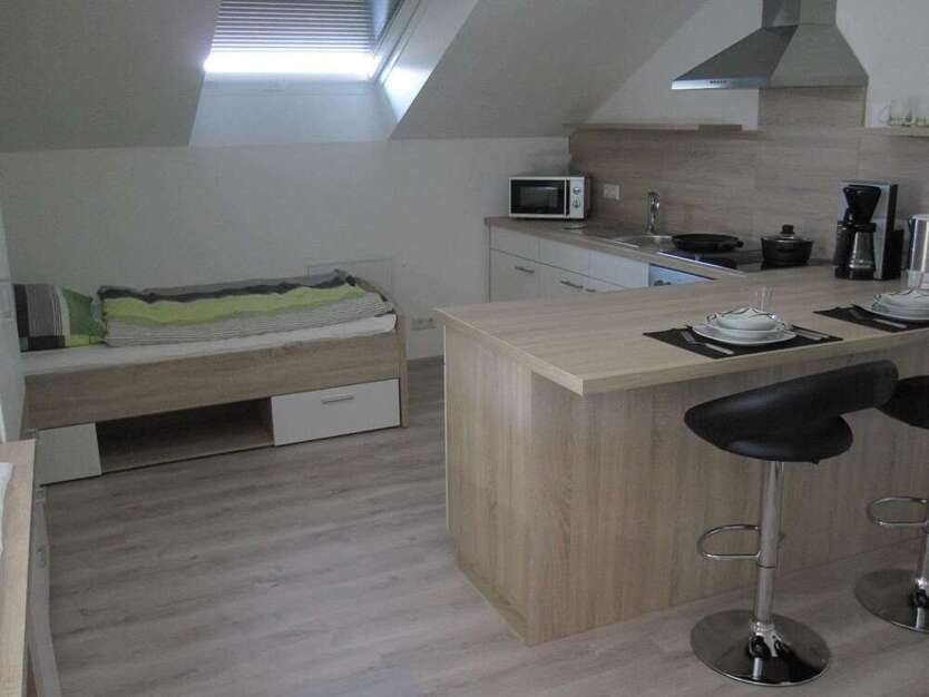 Wohnung zum Mieten in Mosbach 375 € 17 m²