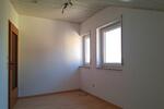 Dachgeschoßwohnung Sinsheim - 3 Zimmer, 77 m&sup2;, 720&euro; | Angebot:26166083