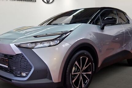 Toyota C-HR 7.500 km 30.390 € Ludwigsburg 71636