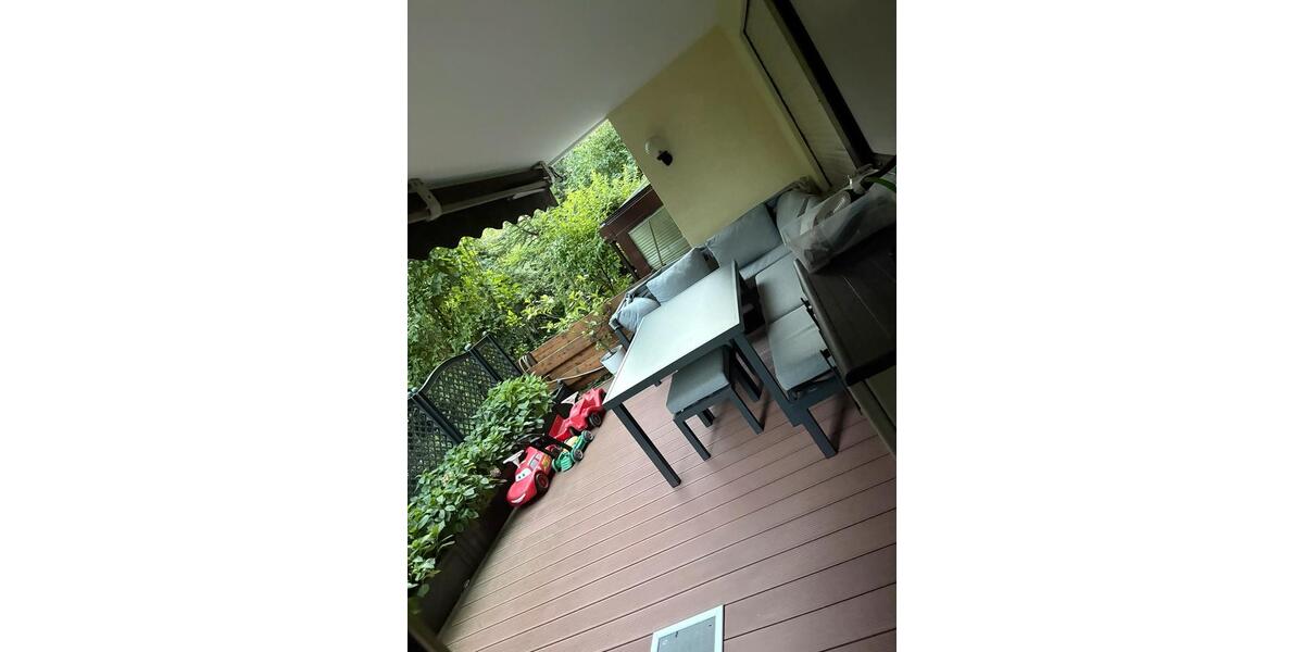 Schöne 4,5 Zimmer Terrassenwohnung in HNSontheim 4.5 zimmer