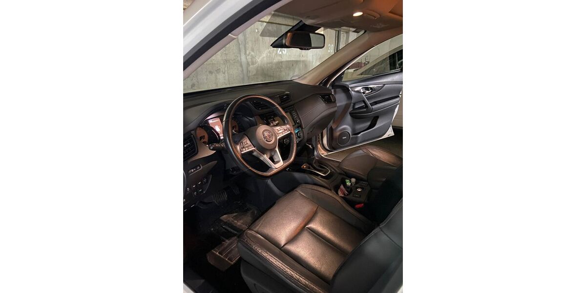 Nissan X-Trail 65.000 km 21.599 &euro; Tamm 71732