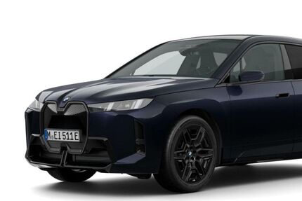BMW iX 33.269 km 66.900 &euro; Backnang 71522