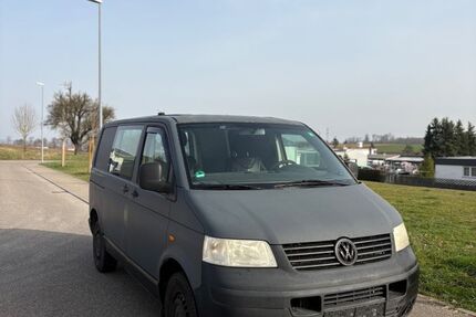 VW T5 Transporter 166.000 km 5.699 &euro; Heilbronn 74078