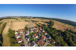 ATIK: Freistehendes Einfamilienhaus mit Schwimmteich und Gartenidylle - Ruhige Feldrandlage - Einfamilienhaus Waibstadt | Angebot:26267357