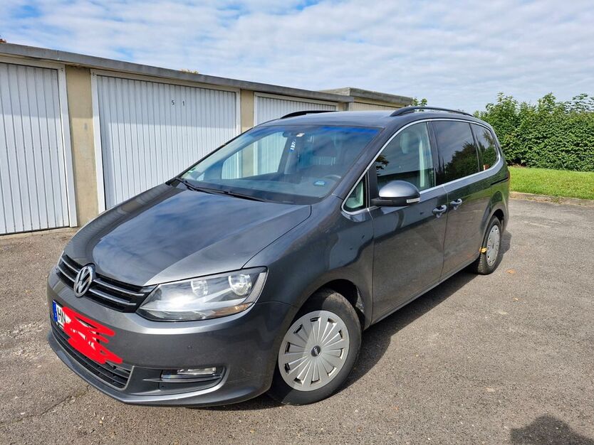 VW Sharan 258.500 km 8.800 € Heilbronn 74080