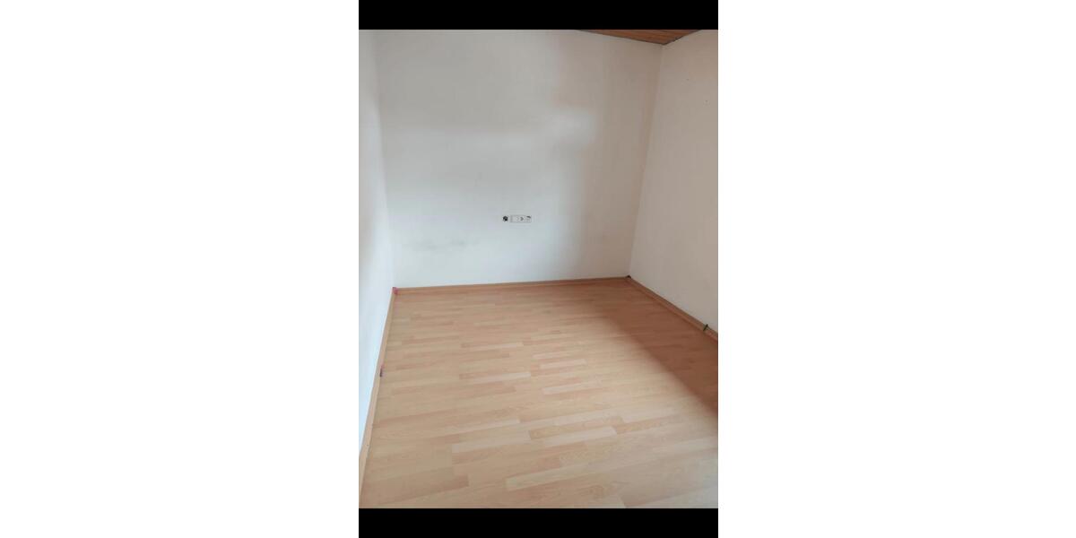 Etagenwohnung Eppingen - 2 Zimmer, 42 m&sup2;, 670&euro; | Angebot:26475866