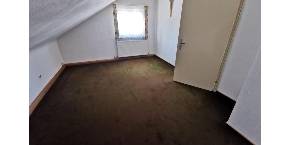 Doppelhaushälfte 9 zimmer