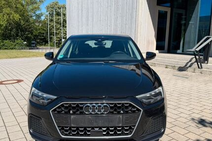 Audi A1 180.000 km 11.290 &euro; Großbottwar 71723