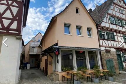 Haus Brackenheim - 10 Zimmer, 165 m&sup2;, 389.000&euro; | Angebot:25956526