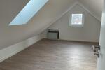 Dachgeschoßwohnung Neckarbischofsheim - 5 Zimmer, 93 m&sup2;, 930&euro; | Angebot:26654974