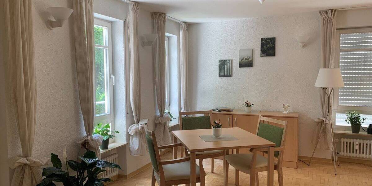Etagenwohnung Backnang - 2 Zimmer, 47 m&sup2;, 665&euro; | Angebot:24029390