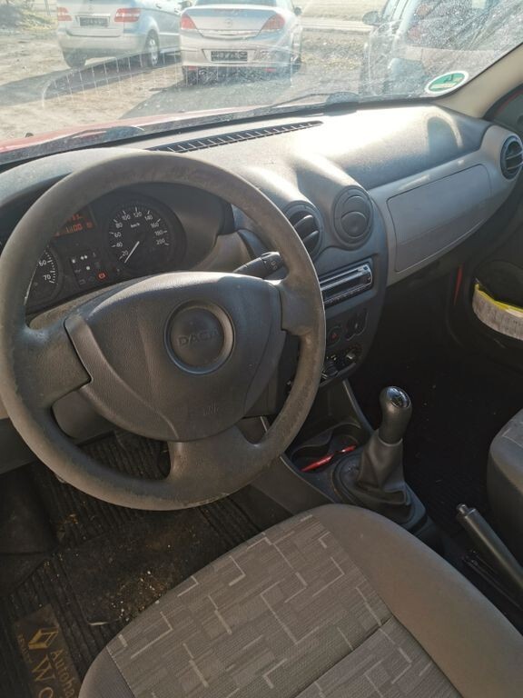 Dacia Sandero 124.000 km 1.690 € Backnang 71522