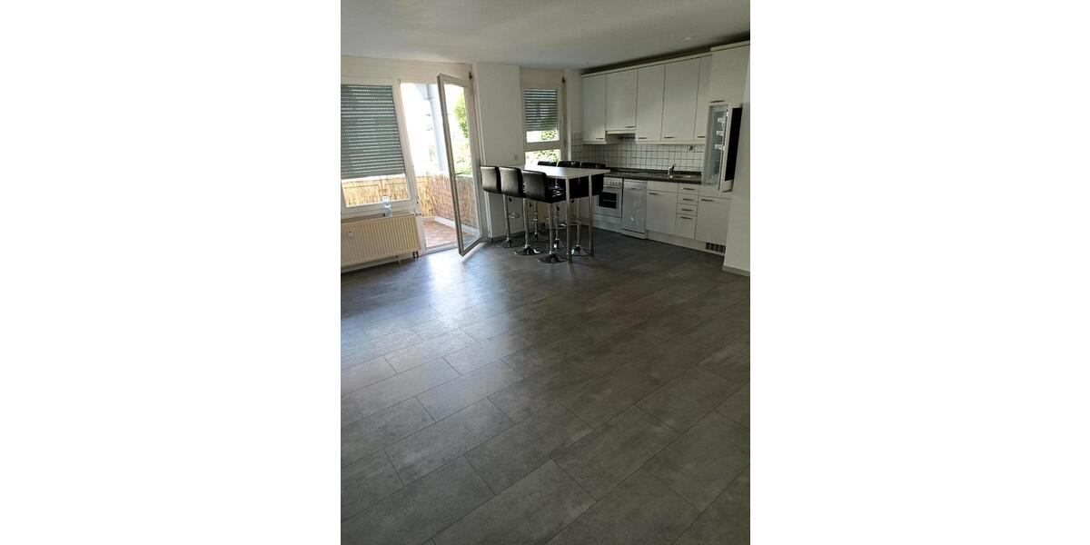 2 Zimmer Wohnung mit Balkon incl Küche und Stellplatz 2 zimmer