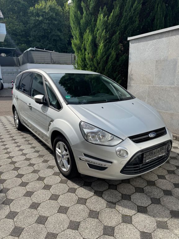 Ford S-Max 210.000 km 5.700 € Flein 74223